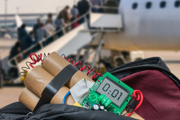 Moskva-İrəvan aviareysi ilə uçan təyyarədə bomba həyəcanı: Saxlanılan var